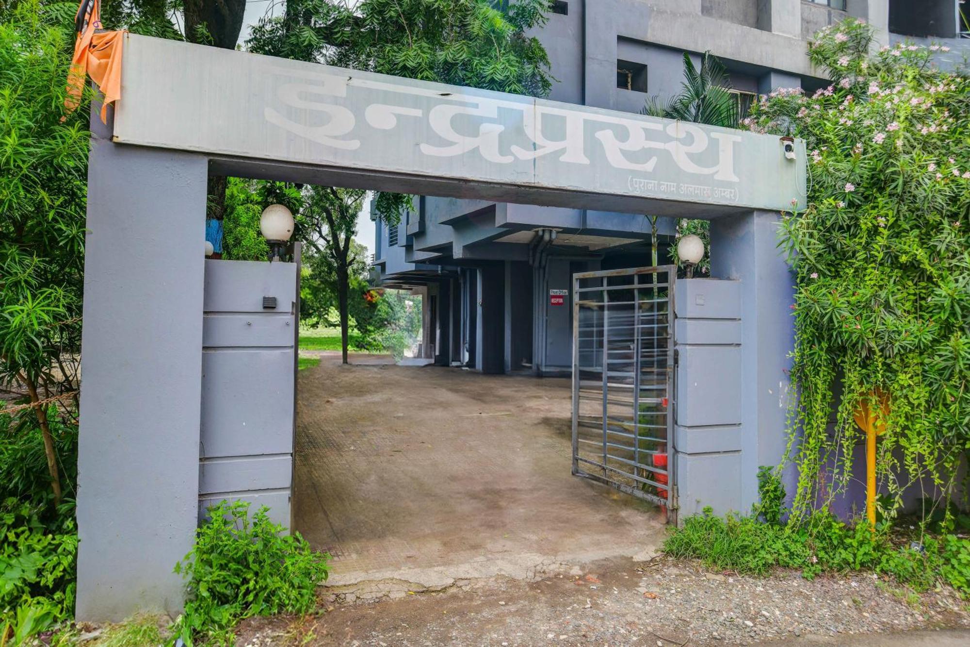 Super Hotel O Indraprasth Indaur Kültér fotó