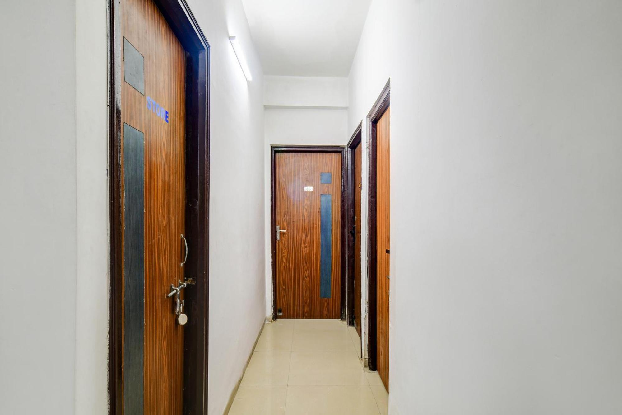 Super Hotel O Indraprasth Indaur Kültér fotó