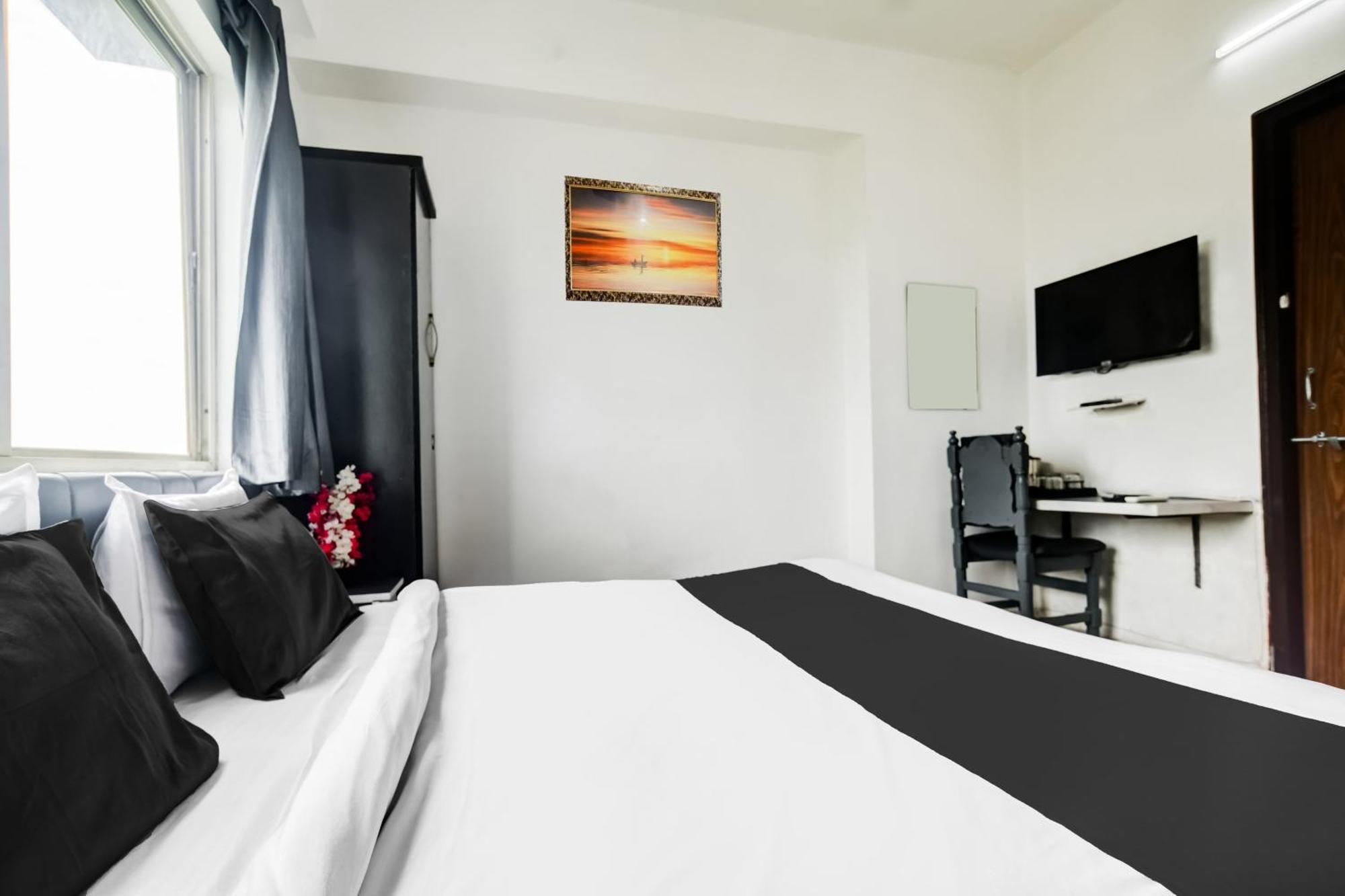 Super Hotel O Indraprasth Indaur Kültér fotó